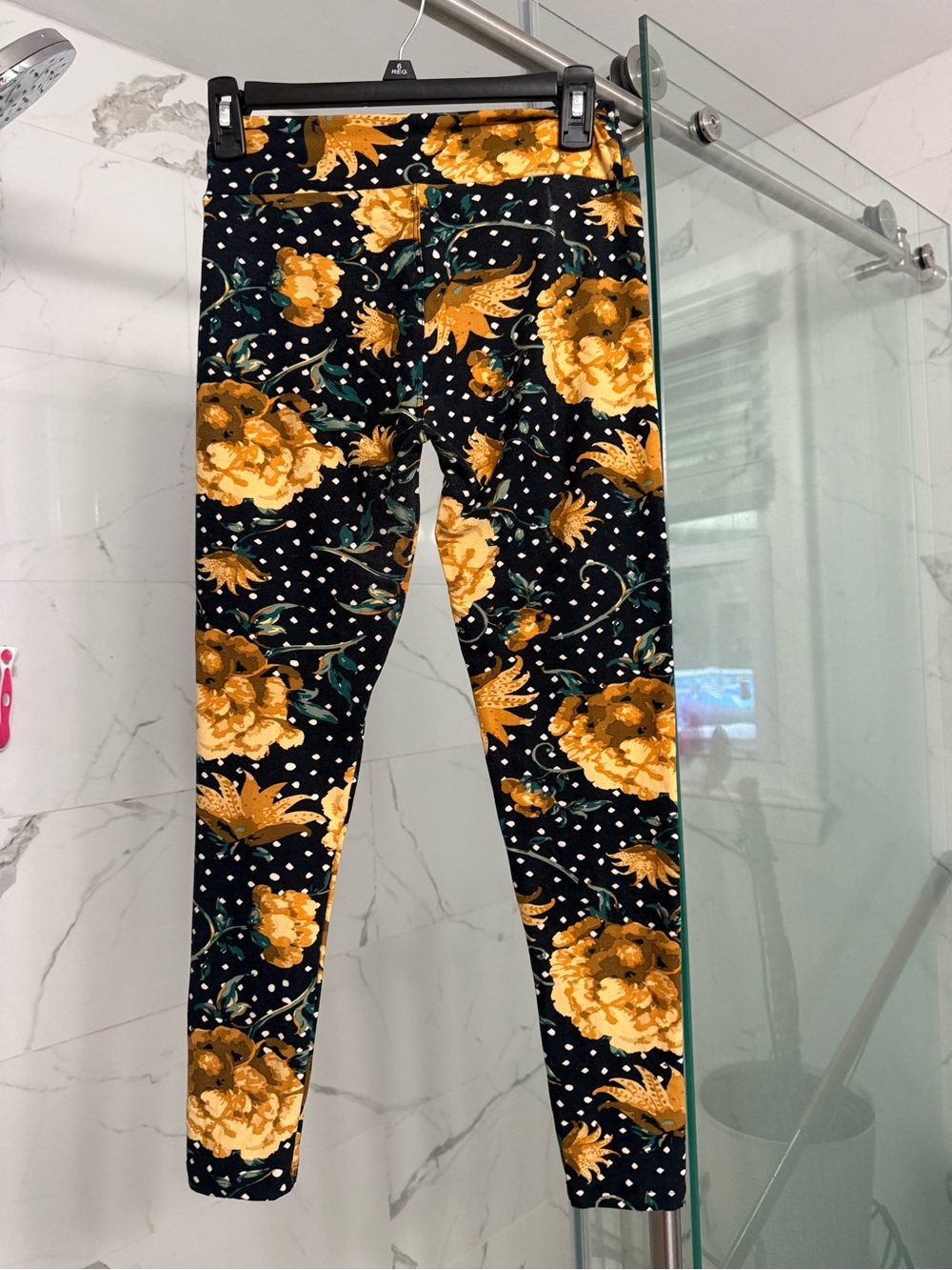 Floral Polka Dot Leggings - Yellow on Black